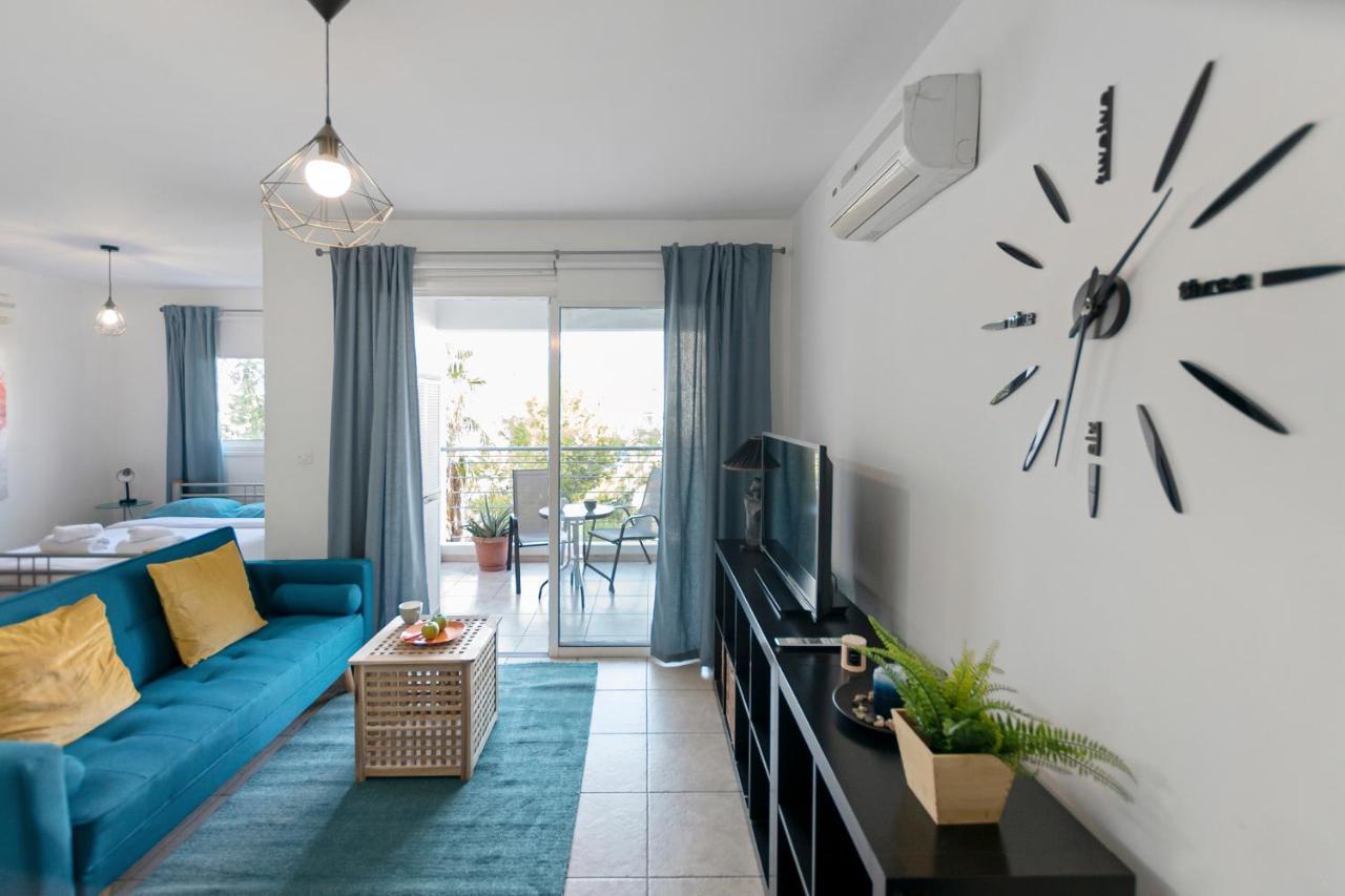 Cozy Studio*Nicosia City*Free Parking&Wifi,Welcomes You!!! Zewnętrze zdjęcie